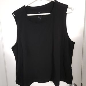 Nike Black Crop  Tee